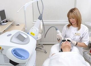 advantages and disadvantages of fractional facial skin rejuvenation with laser