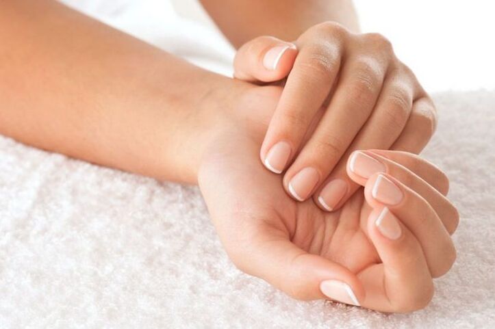 hands with rejuvenated skin
